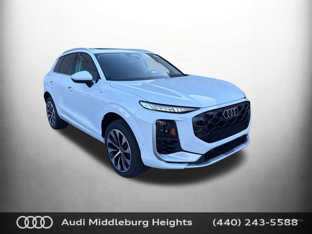 New 2026 Audi Q3 quattro 2.0T image 1