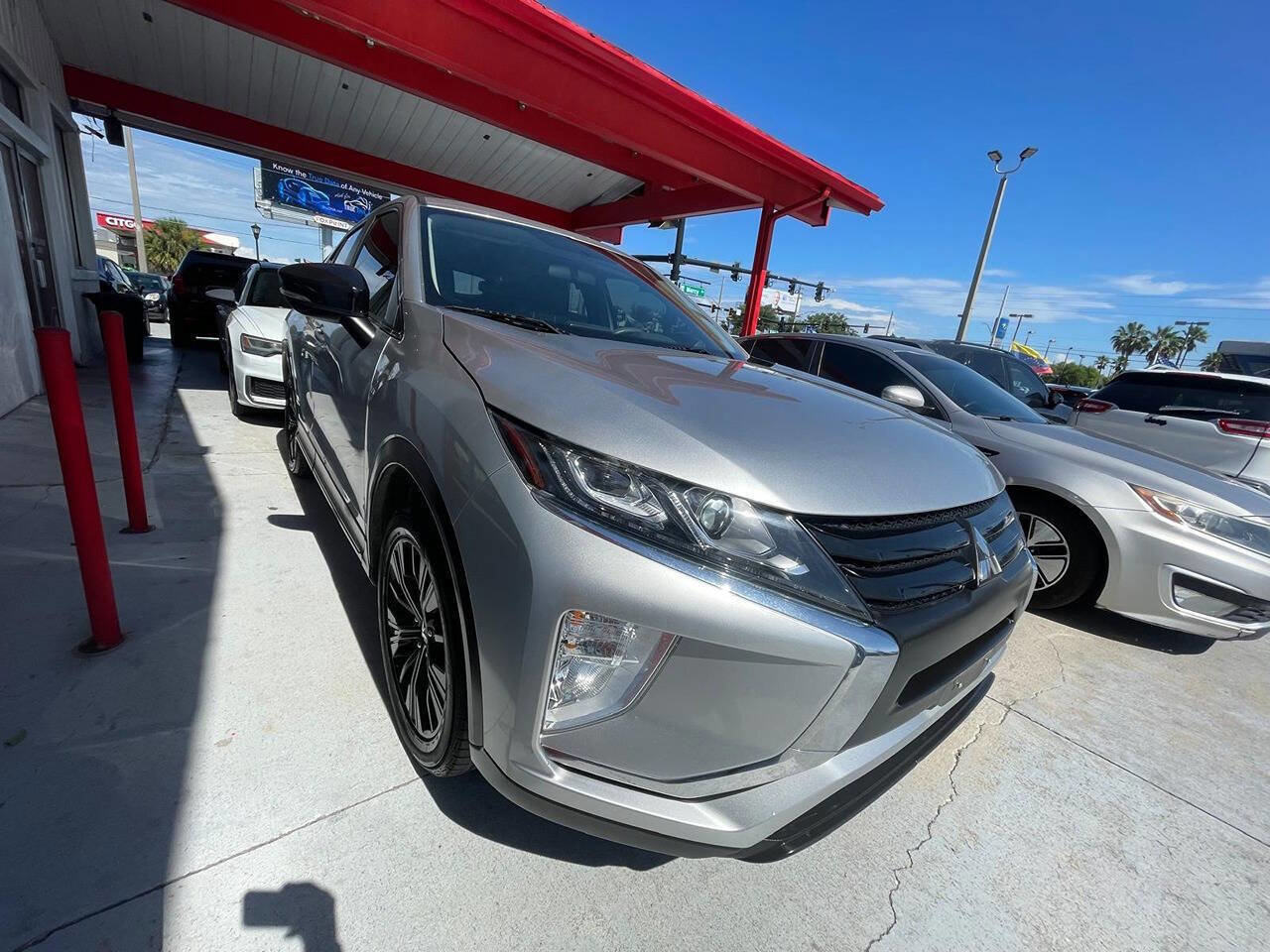 Used 2020 Mitsubishi Eclipse Cross LE FWD image 14