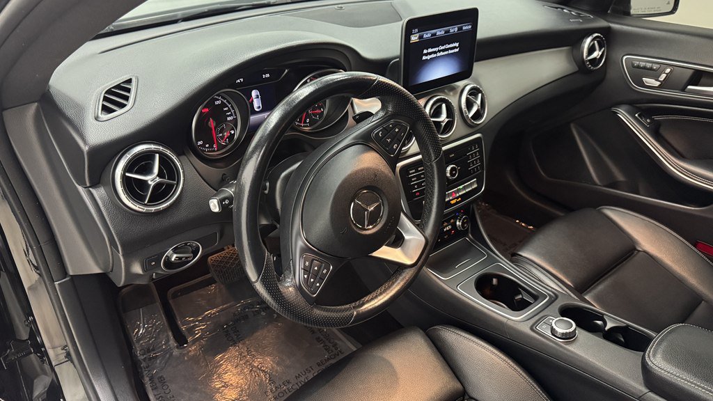 Used 2019 Mercedes-Benz CLA 250 4MATIC image 15