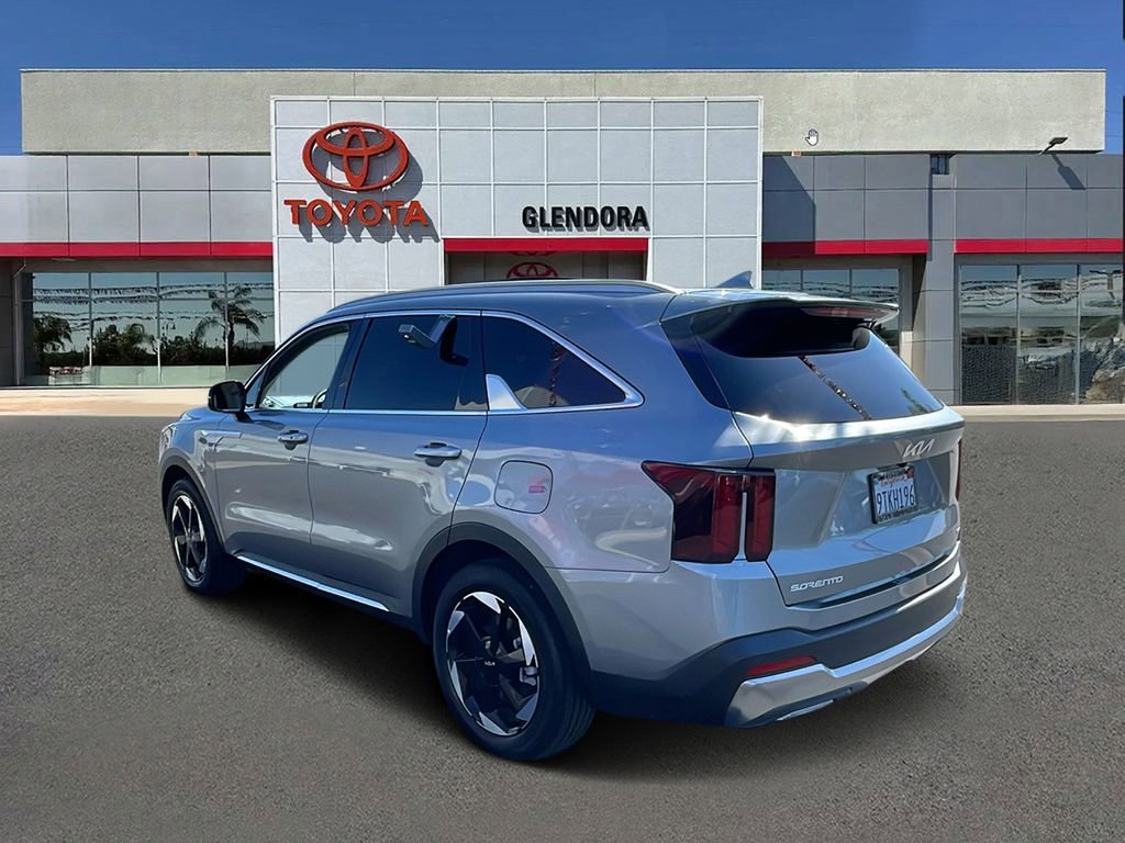 Used 2025 Kia Sorento EX w/ EX Panoramic Sunroof Package image 5