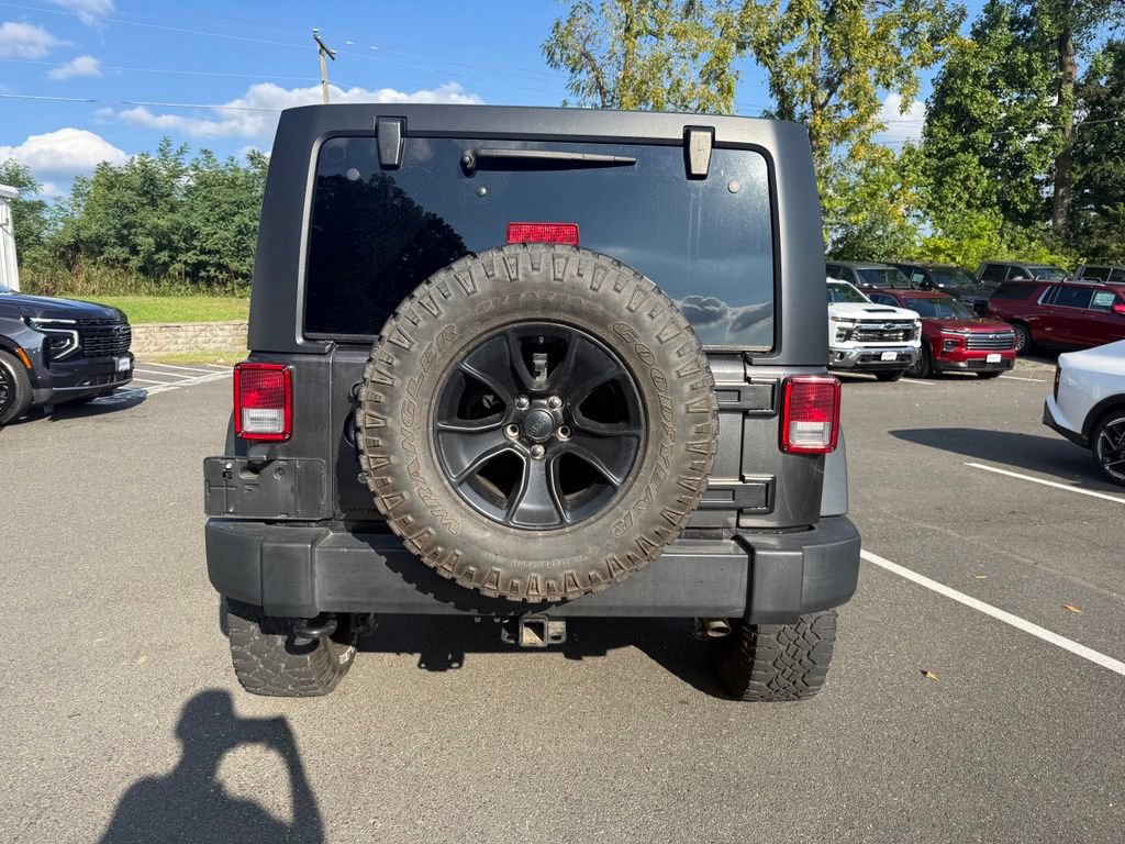 Used 2017 Jeep Wrangler Unlimited Rubicon w/ Connectivity Group AWD/4WD image 25
