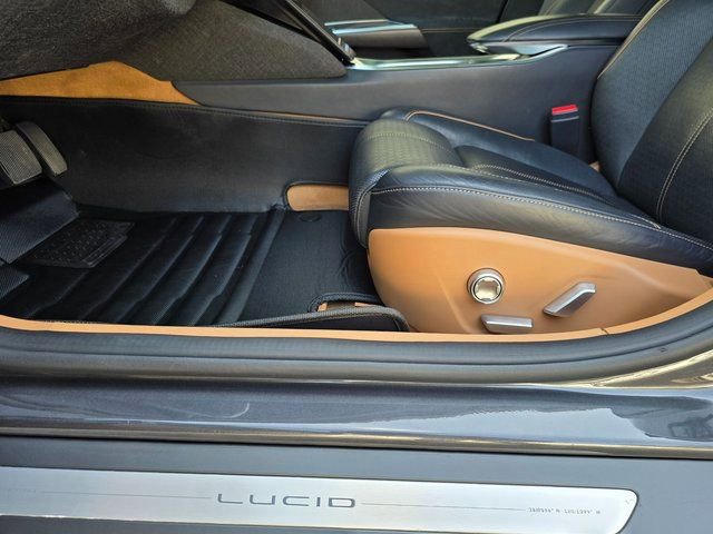 Used 2022 Lucid Air Grand Touring image 30