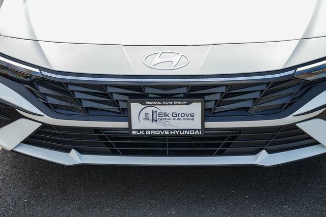 New 2026 Hyundai Elantra Sport FWD image 8