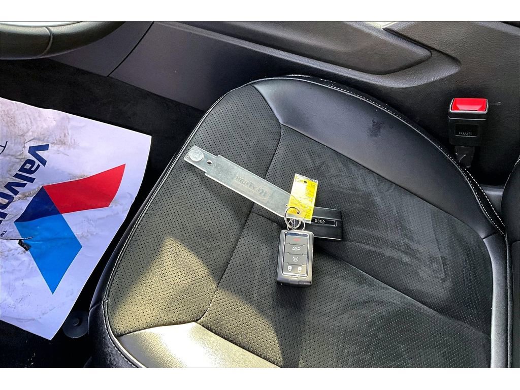 Certified 2024 Jeep Grand Cherokee L Laredo image 12