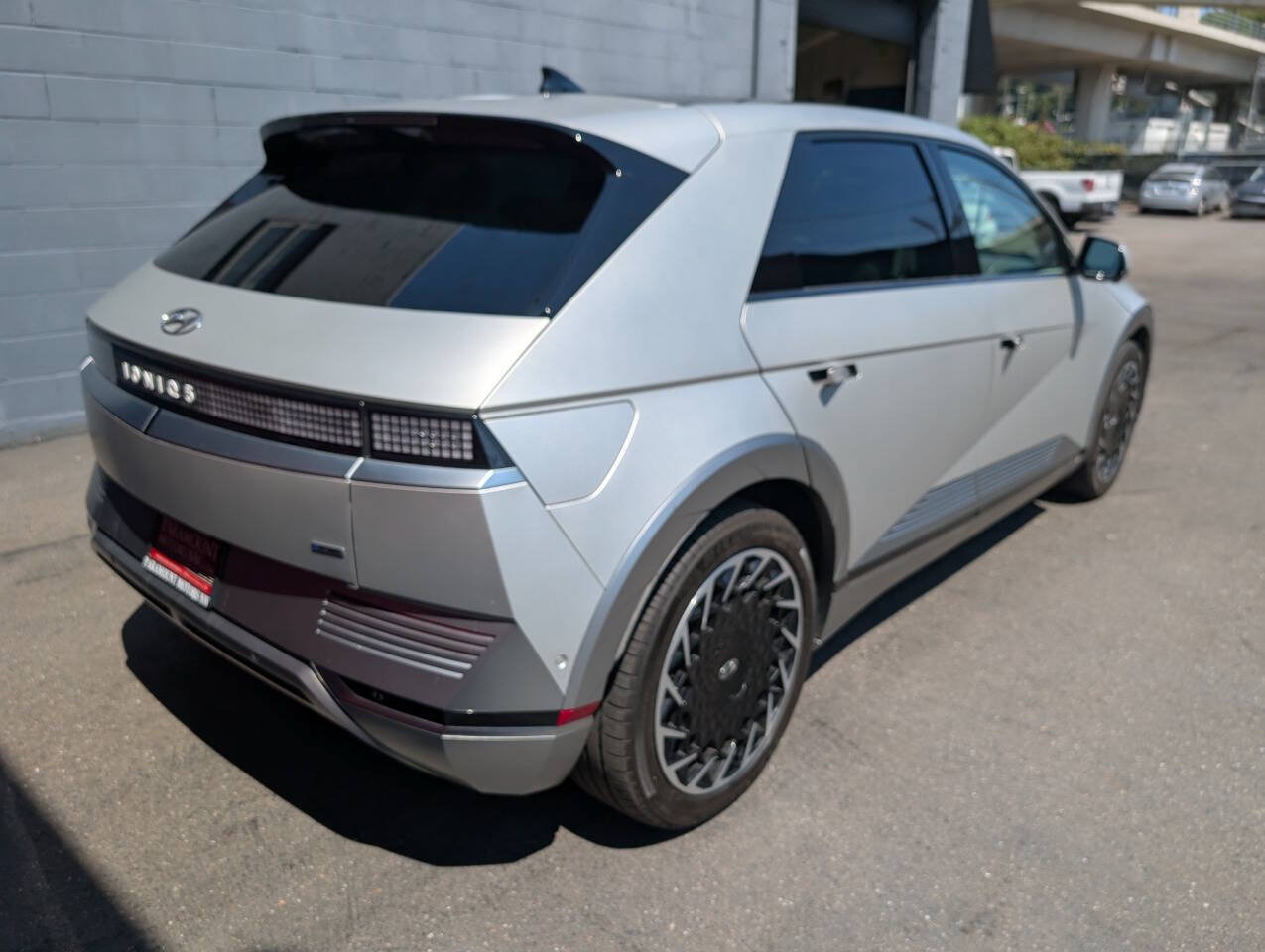 Used 2024 Hyundai Ioniq 5 Limited AWD/4WD image 3