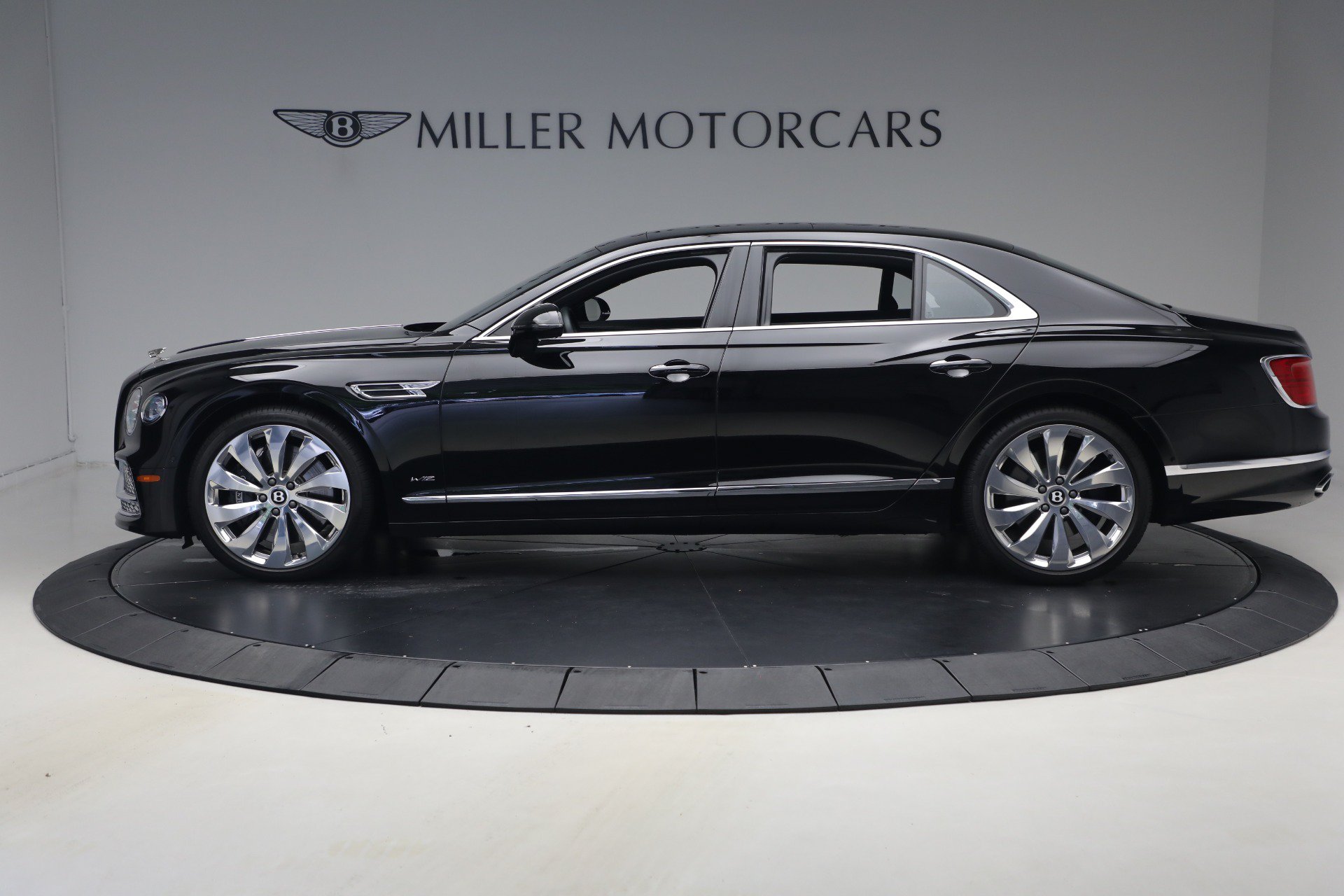 Certified 2022 Bentley Flying Spur W12 AWD/4WD image 3