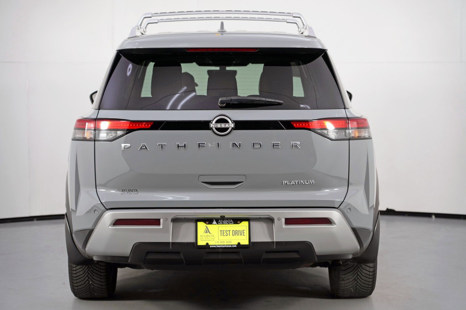 Used 2023 Nissan Pathfinder Platinum image 52