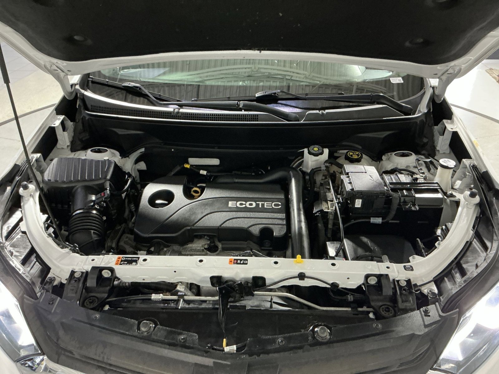 Used 2020 Chevrolet Equinox LT image 34