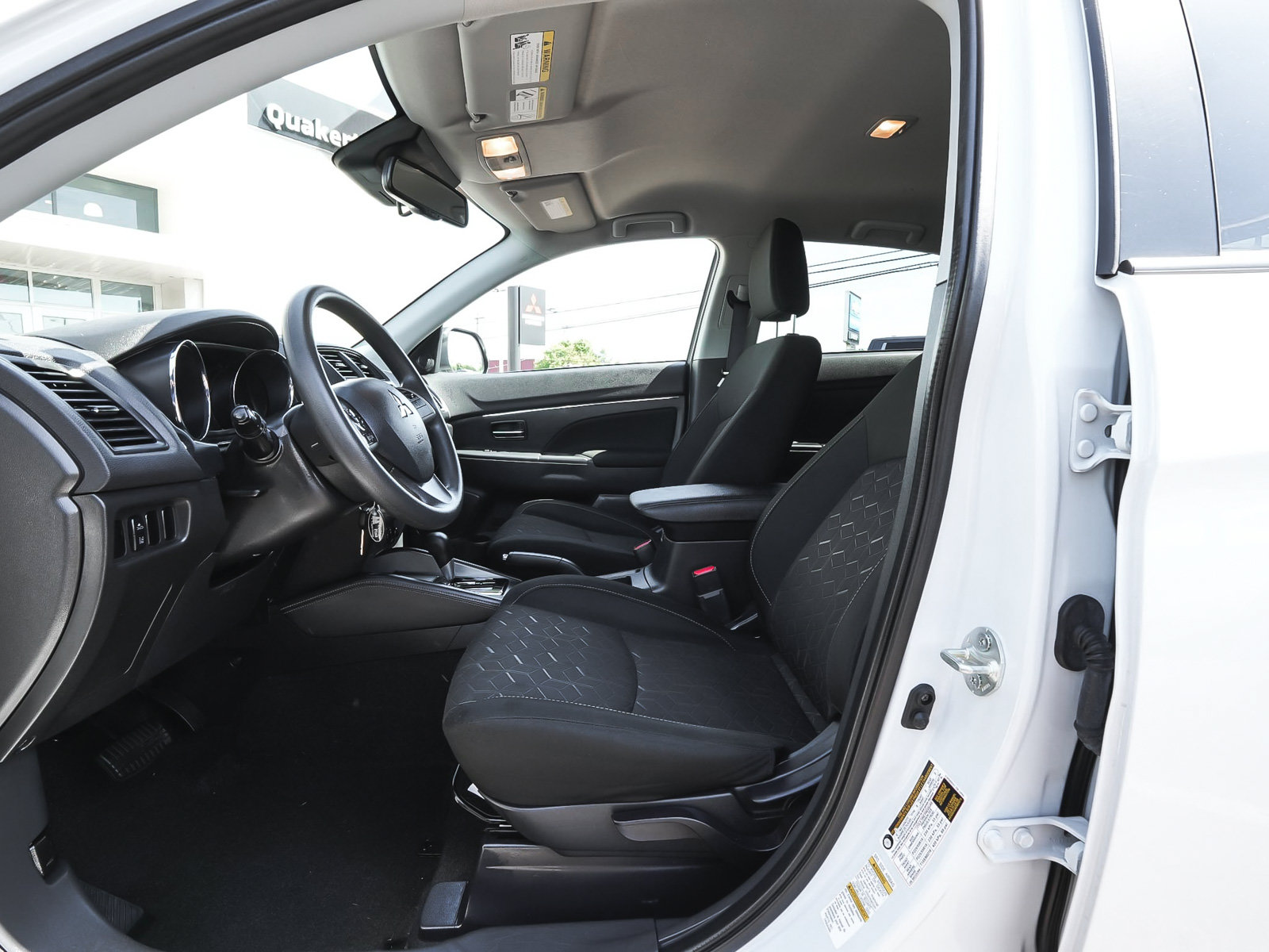 Used 2024 Mitsubishi Outlander Sport ES AWD/4WD image 27