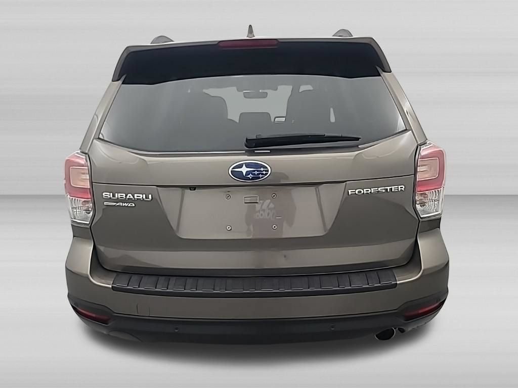 Used 2018 Subaru Forester 2.5i Touring w/ Popular Package #3B AWD/4WD image 4