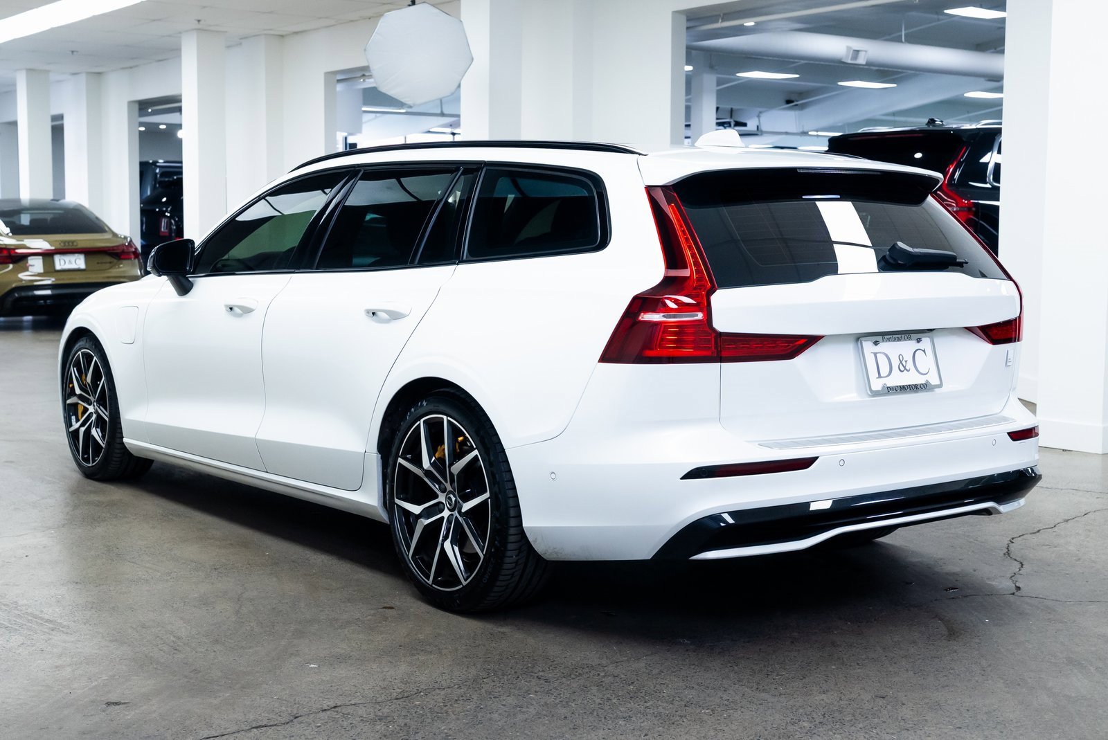 Used 2024 Volvo V60 T8 Polestar image 4