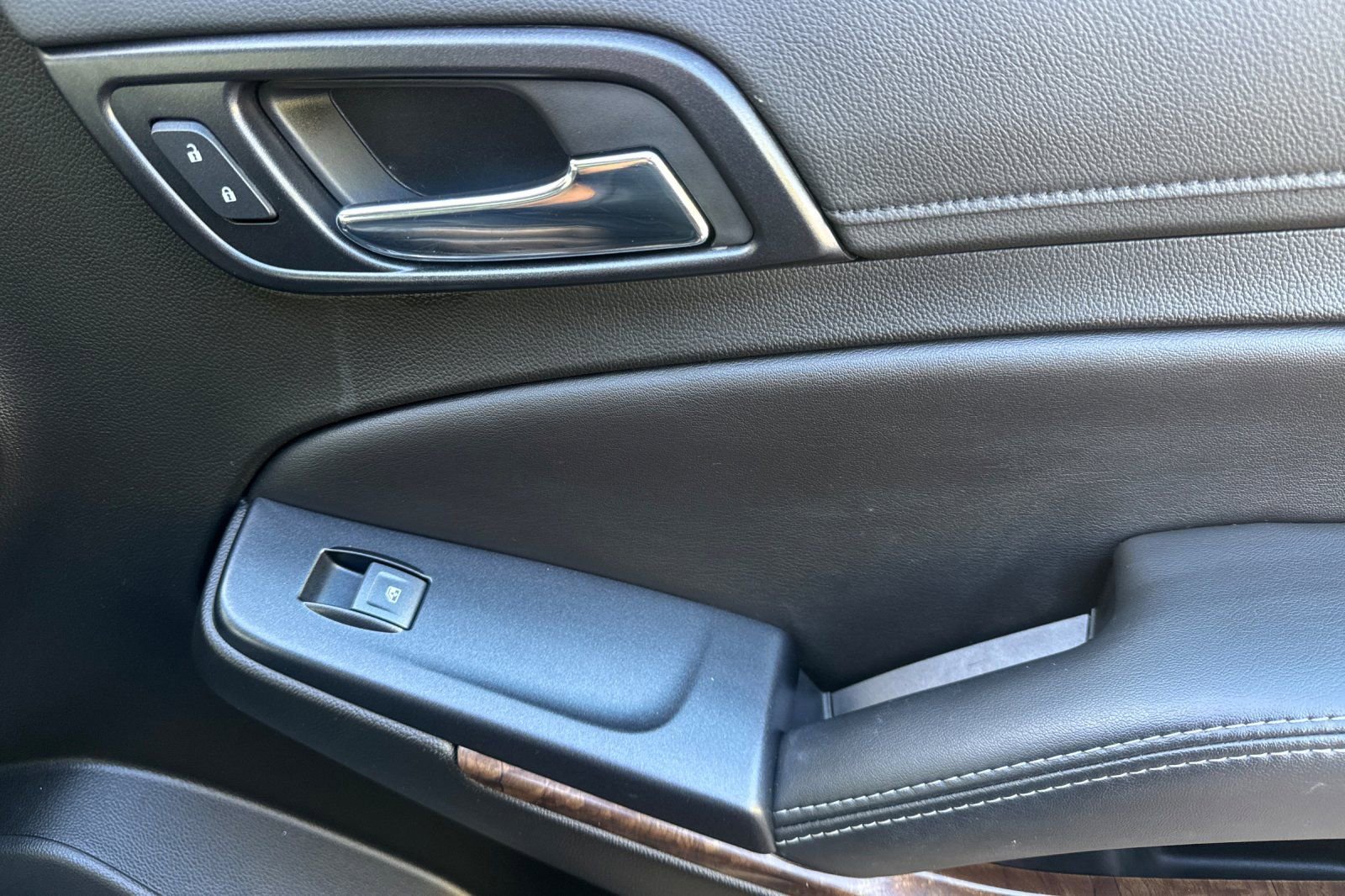 Used 2020 Chevrolet Tahoe LT AWD/4WD image 21