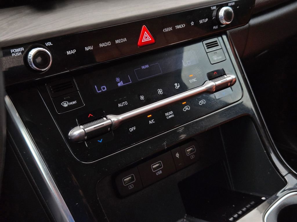 Used 2023 Kia Carnival SX FWD image 18