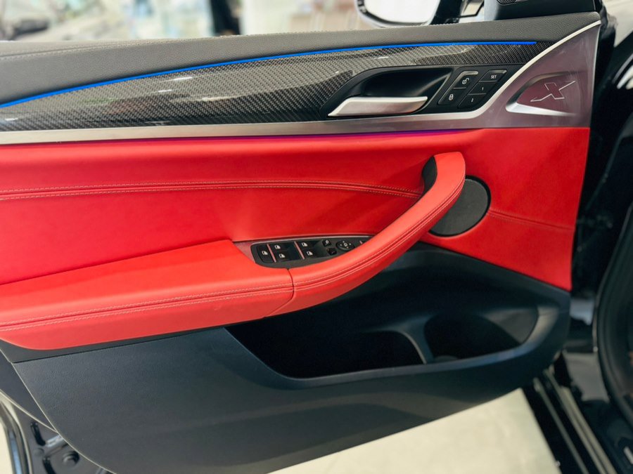 Used 2025 BMW X4 M w/ Competition Package image 12