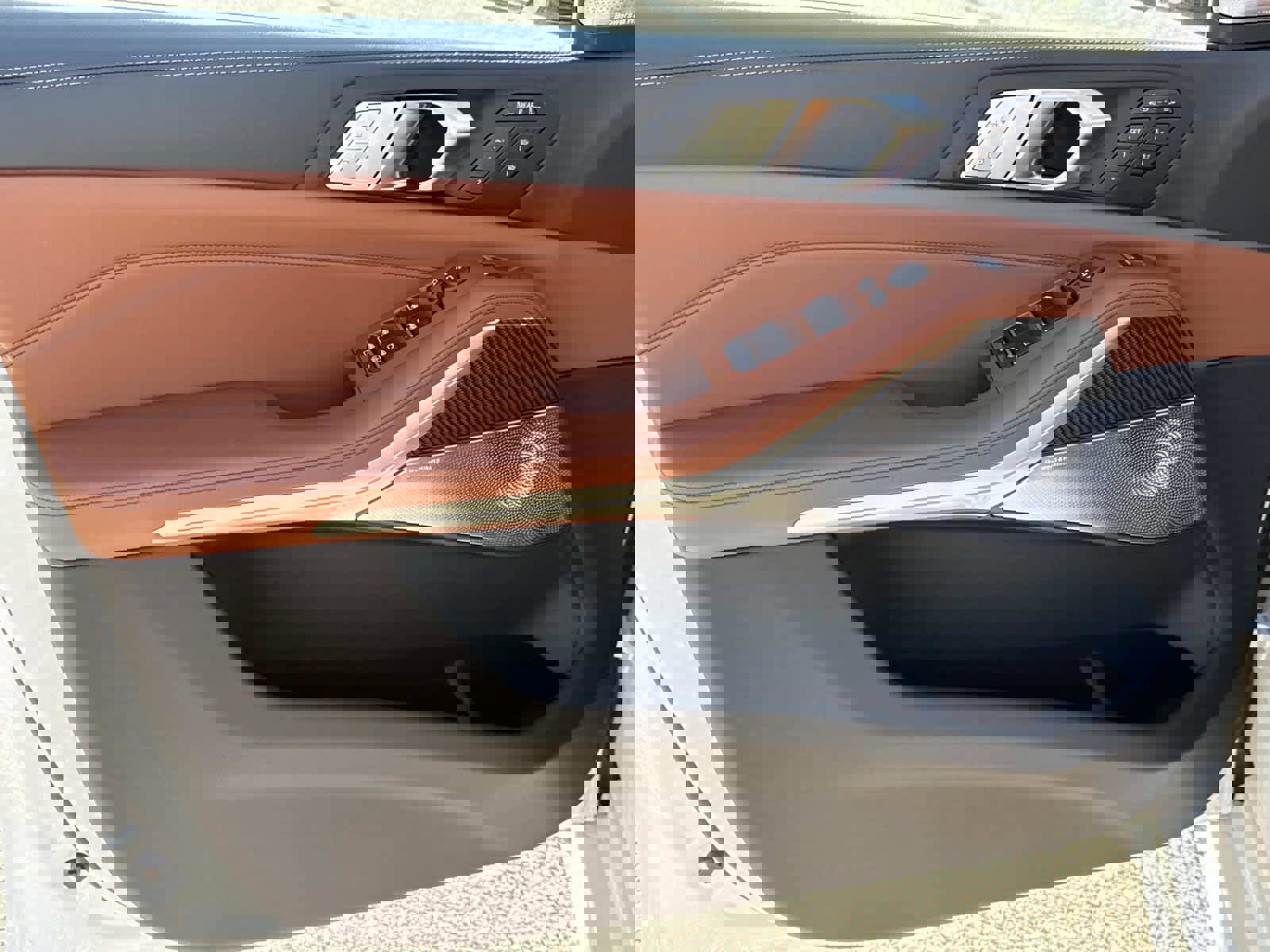 New 2026 BMW X7 M60i image 27