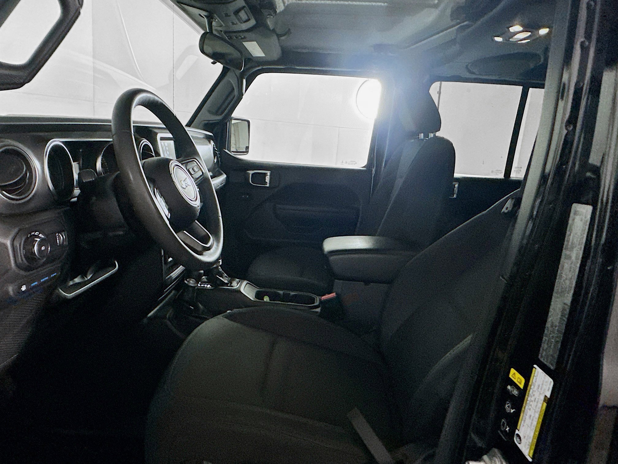 Used 2023 Jeep Wrangler Unlimited w/ Convenience Group image 13