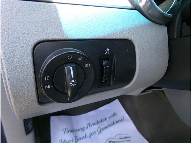 Used 2005 Ford Mustang GT RWD image 16
