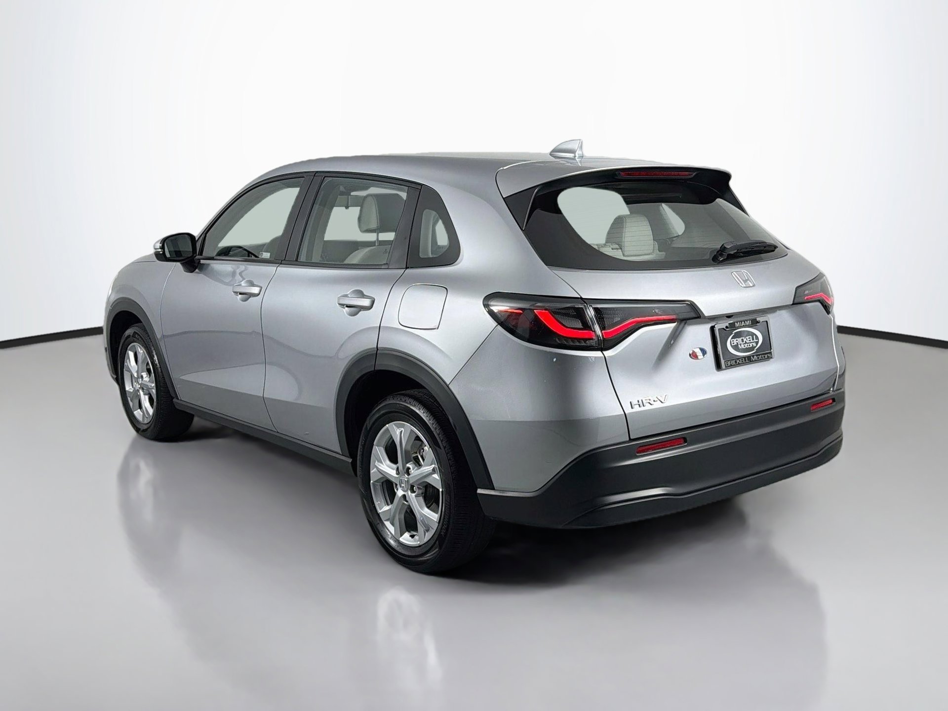 Certified 2024 Honda HR-V LX image 5