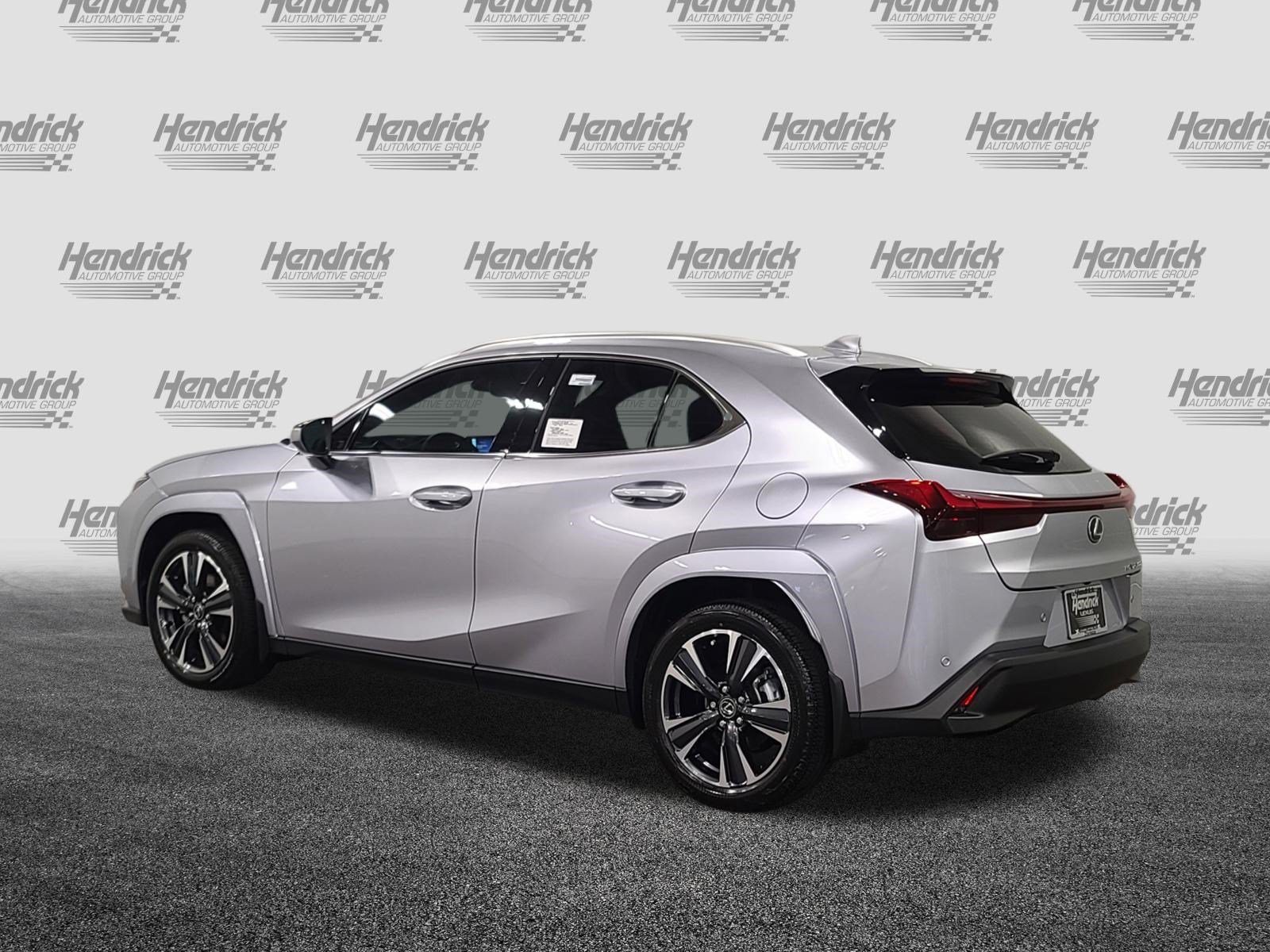 New 2026 Lexus UX 300h AWD image 7