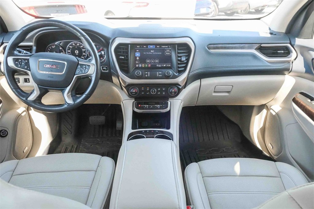 Used 2022 GMC Acadia Denali w/ Denali Ultimate Package image 13