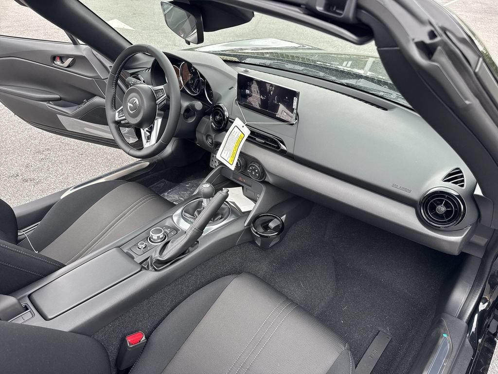 New 2026 MAZDA MX-5 Miata Sport w/ Interior Package RWD image 32