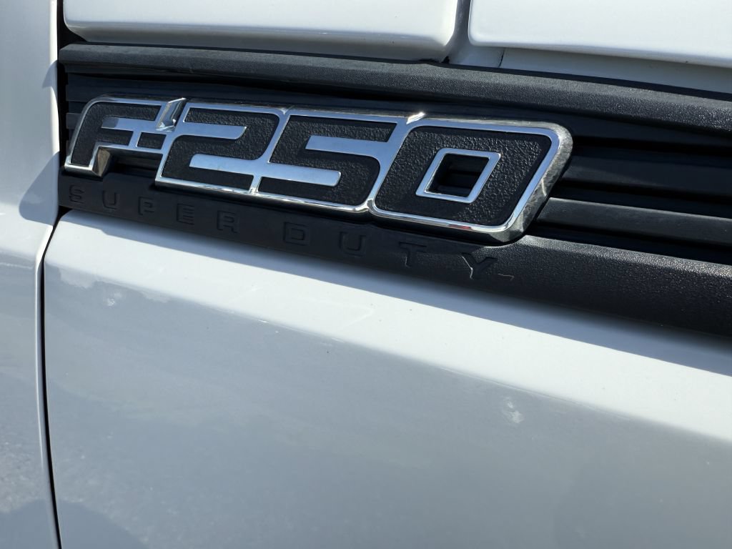 Used 2015 Ford F250 XL RWD image 16