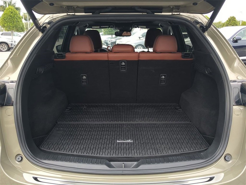 Used 2024 MAZDA CX-5 Carbon Edition image 14