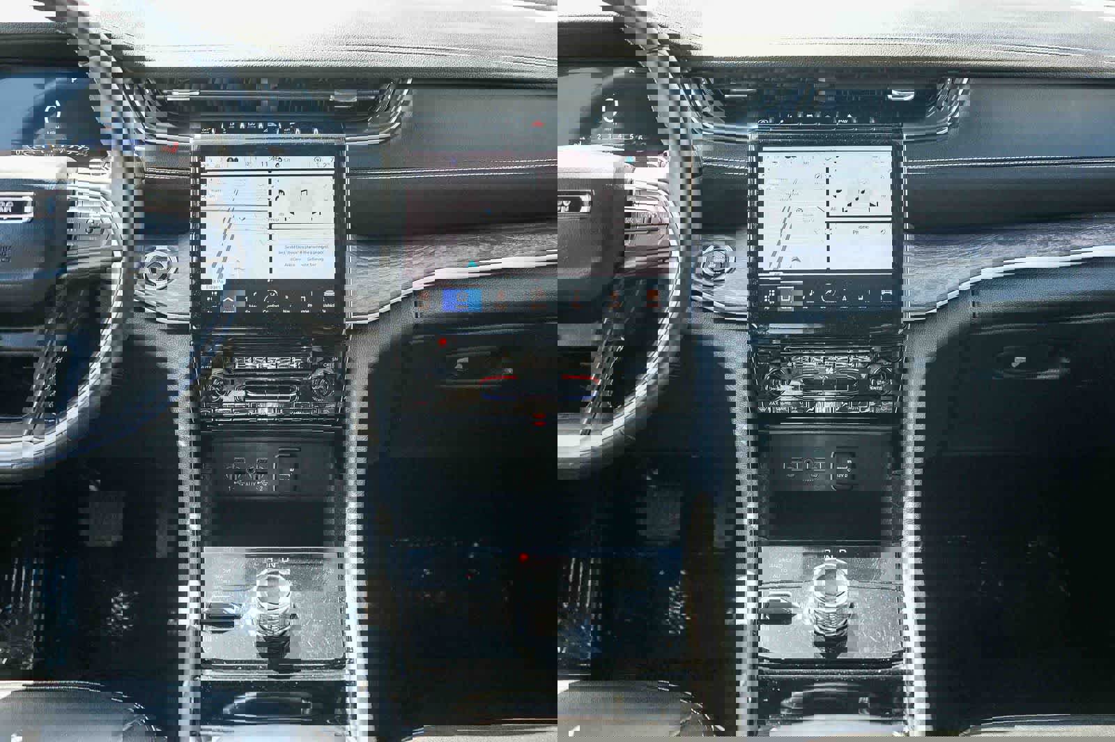 Used 2021 Jeep Grand Cherokee L Limited image 9