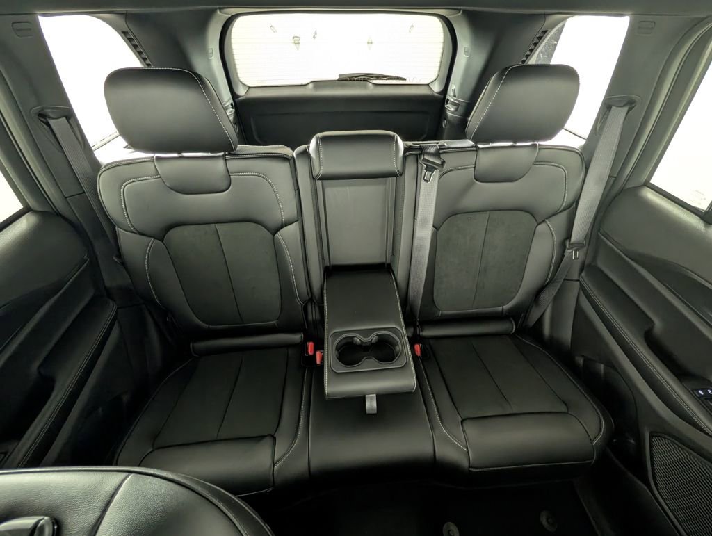 New 2025 Jeep Grand Cherokee Laredo image 29