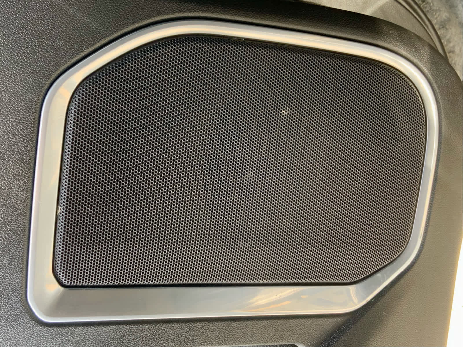 Used 2022 Chevrolet Silverado 1500 LT Trail Boss w/ LT Trail Boss Premium Package image 60