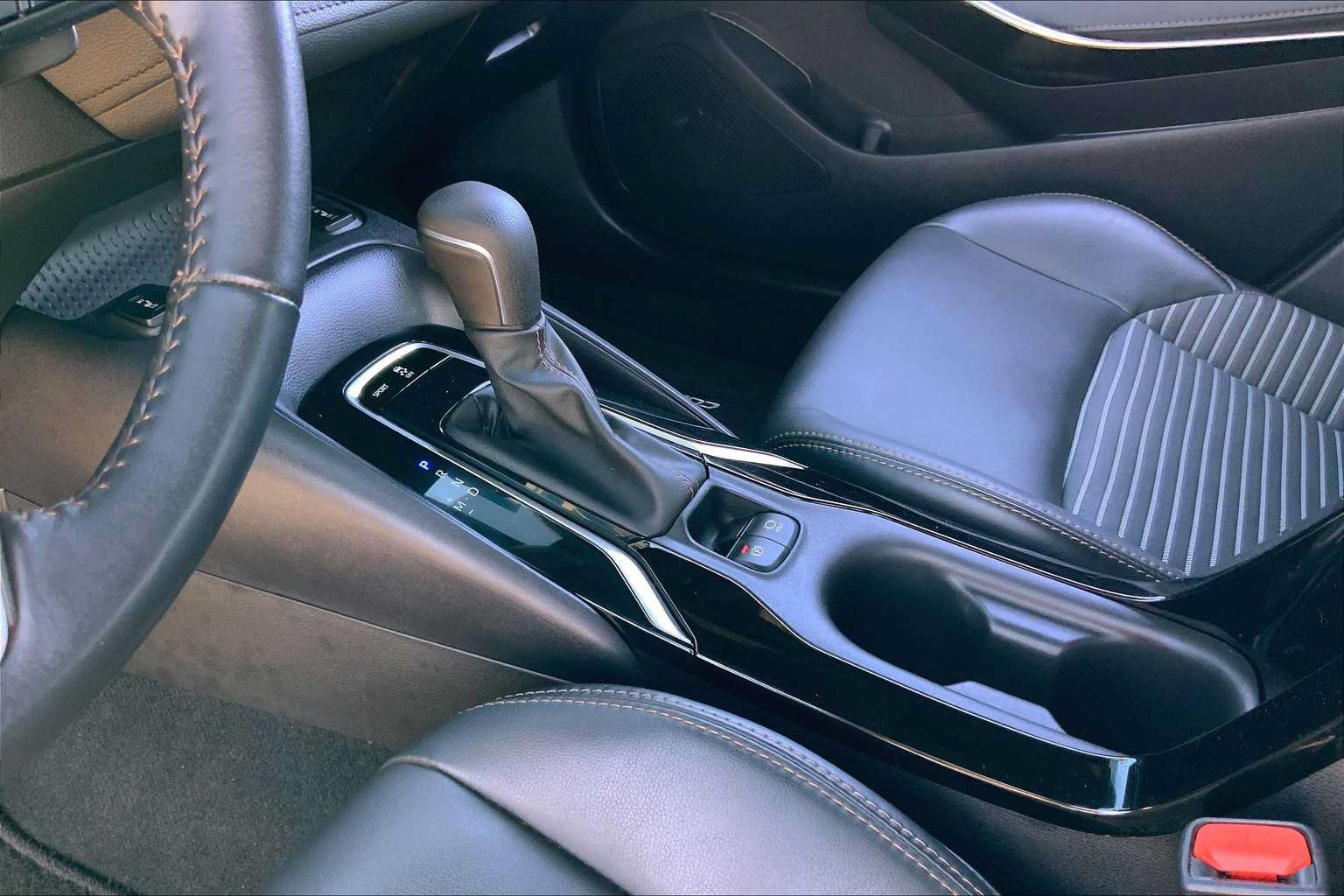 Used 2022 Toyota Corolla XSE w/ Carpet Mat Package (TMS) FWD image 16