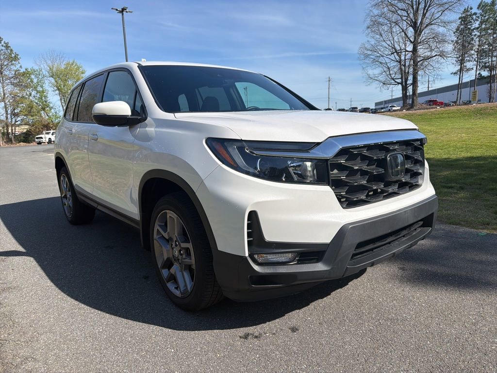 Used 2023 Honda Passport EX-L image 6