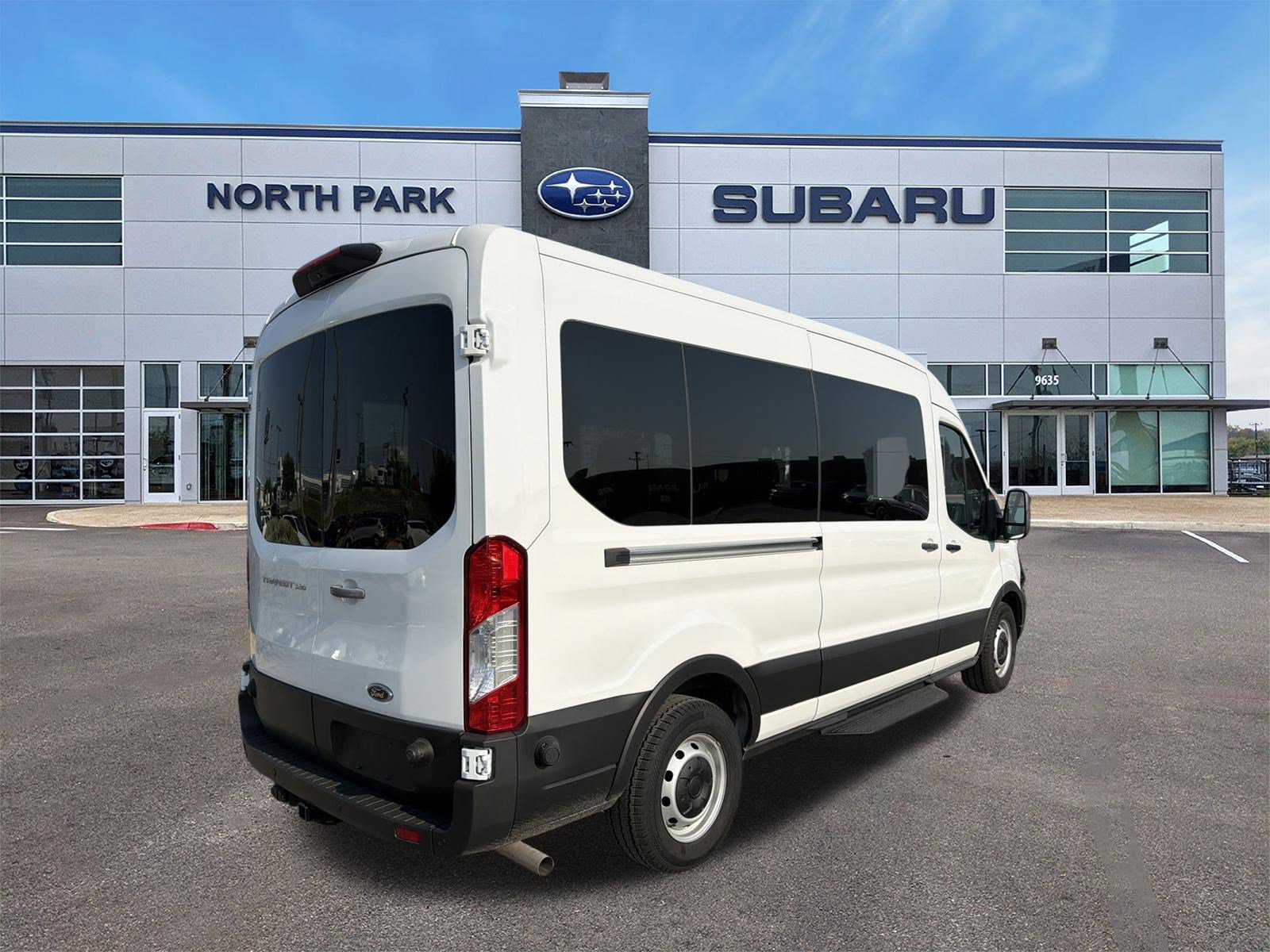 Used 2024 Ford Transit 350 XL RWD image 3