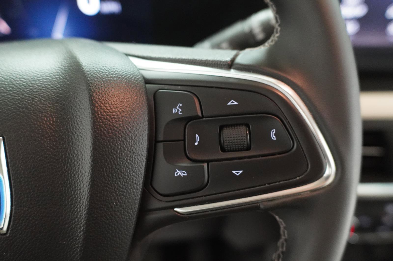 Used 2024 Buick Encore GX Preferred FWD image 24