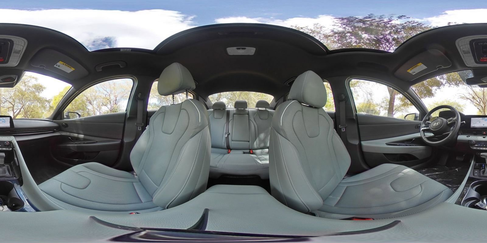 Used 2025 Hyundai Elantra Limited FWD image 44