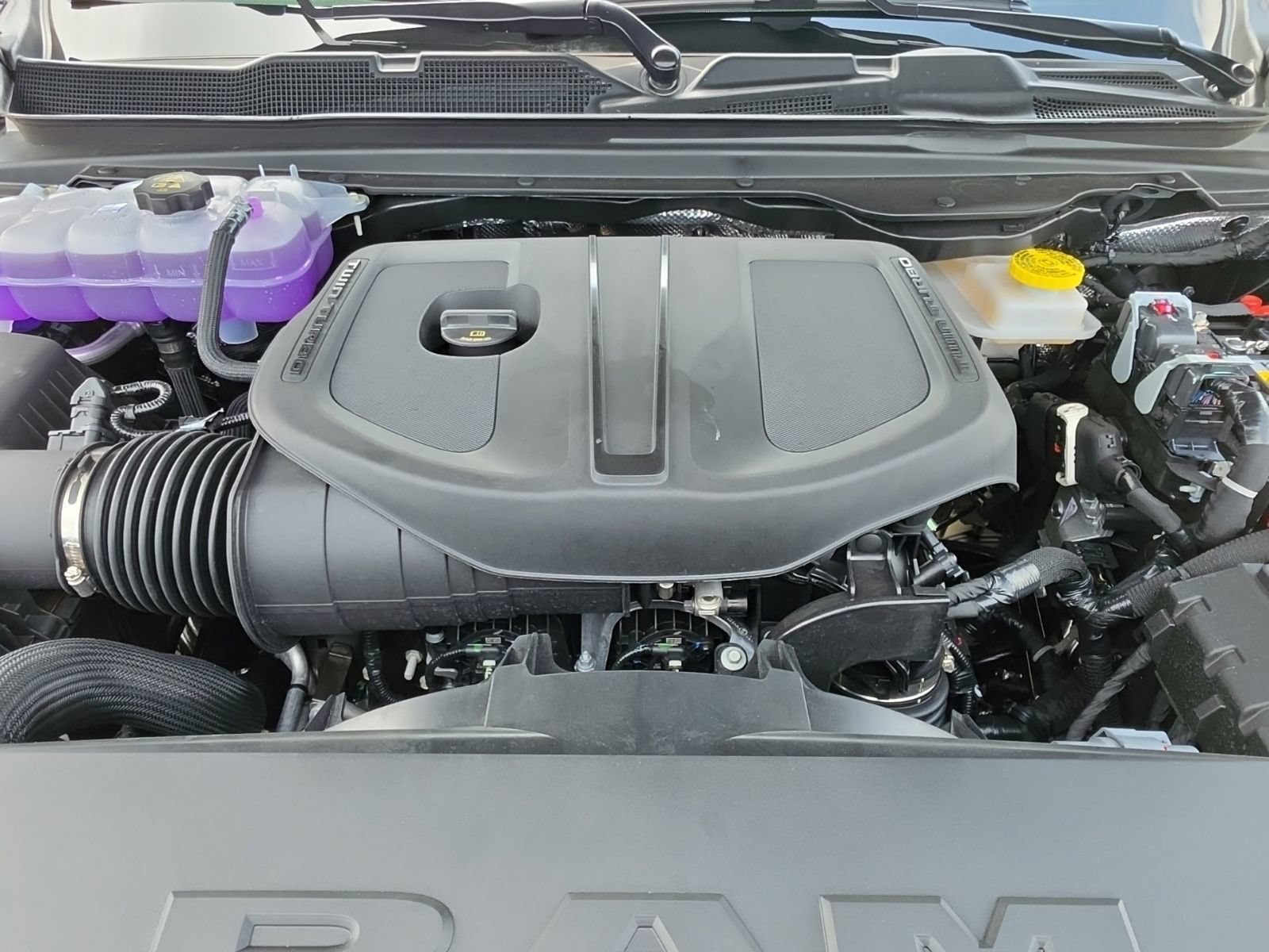 New 2026 RAM 1500 Warlock AWD/4WD image 13