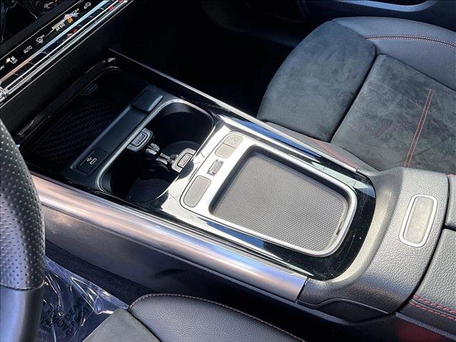 Used 2025 Mercedes-Benz GLA 250 image 15