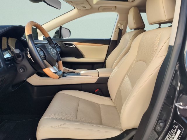 Used 2022 Lexus RX 350L FWD w/ Premium Package image 28
