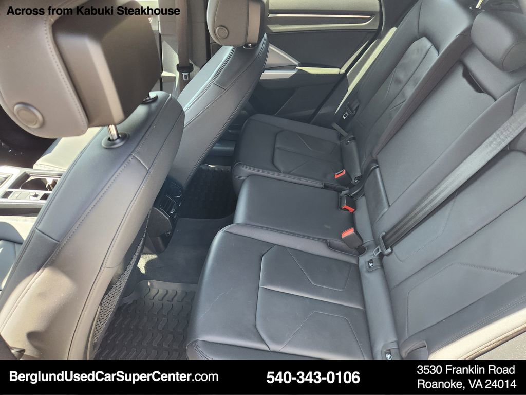 Used 2022 Audi Q3 2.0T Premium Plus image 12