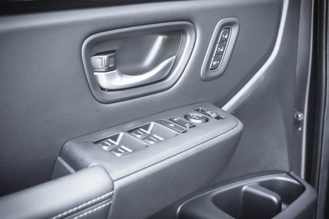 Used 2025 Honda Pilot Touring image 12