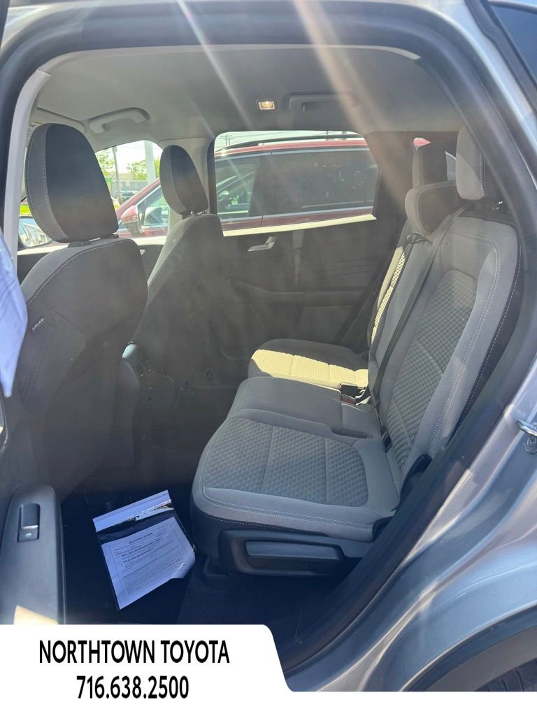 Used 2021 Ford Escape SE w/ Convenience Package AWD/4WD image 23