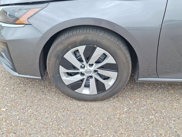 Certified 2025 Nissan Altima 2.5 S FWD image 30