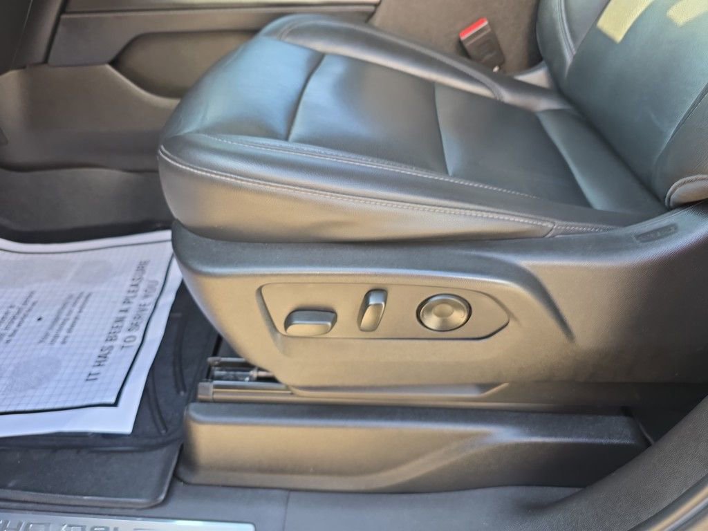 Used 2021 Chevrolet Tahoe Z71 image 12