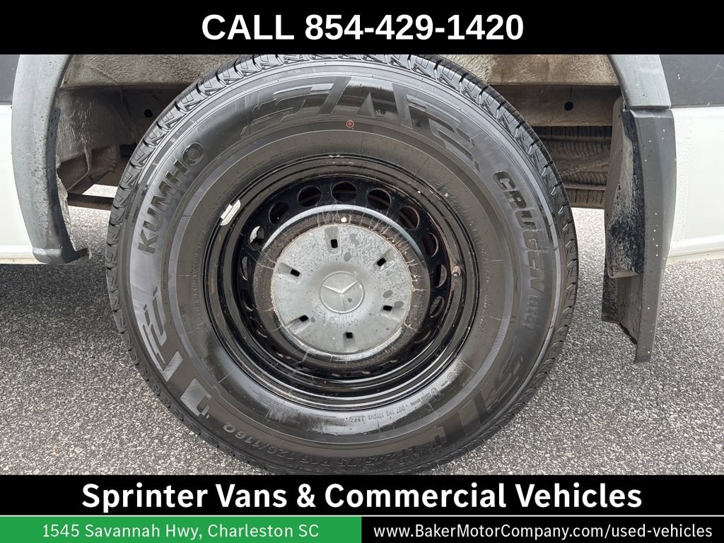 Used 2016 Mercedes-Benz Sprinter 2500 image 12