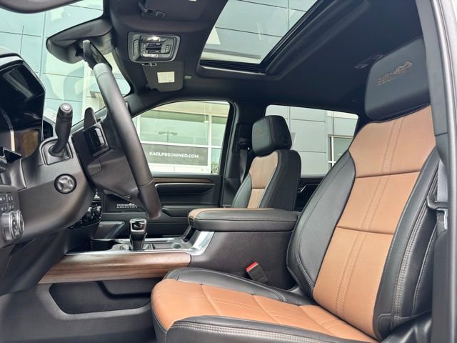 Used 2024 Chevrolet Silverado 1500 High Country w/ High Country Premium Package image 24