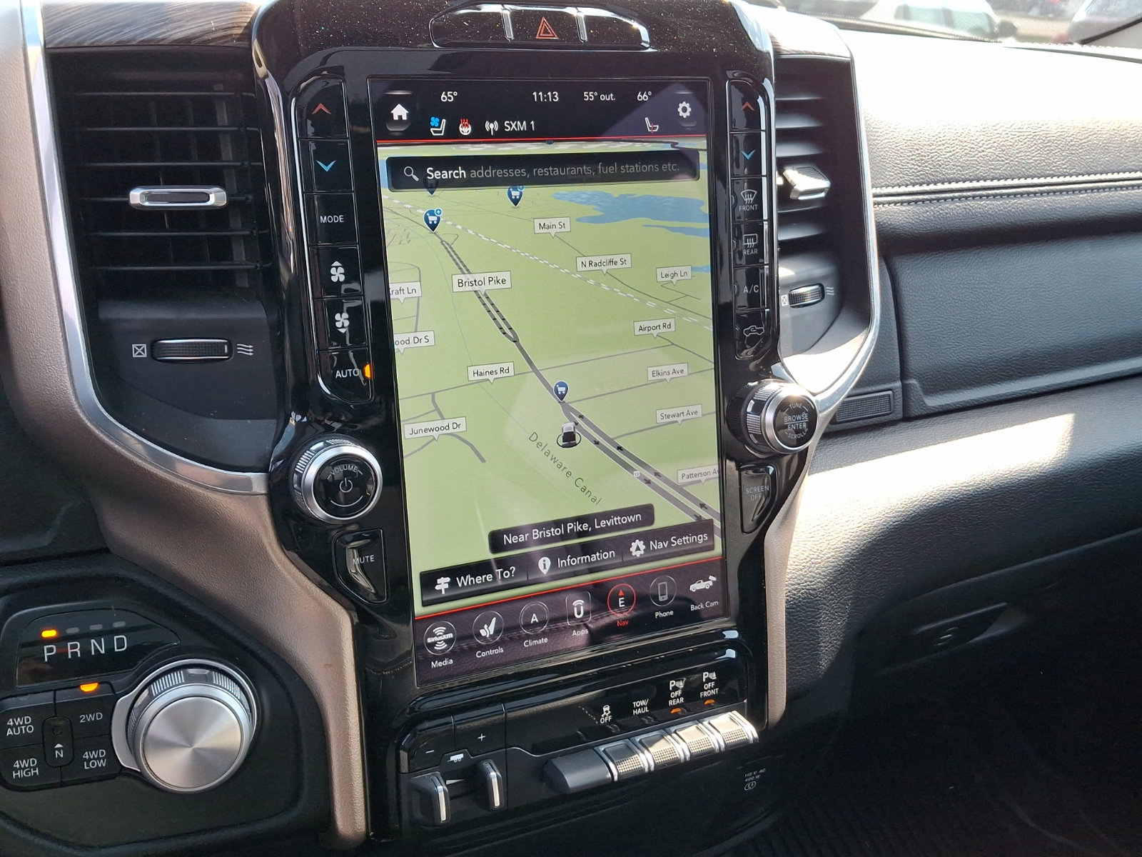 Used 2020 RAM 1500 Laramie AWD/4WD image 16