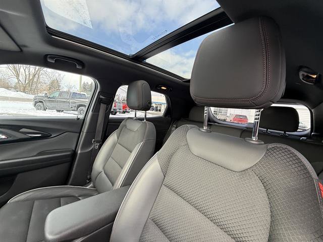 Used 2023 Chevrolet TrailBlazer RS w/ Sun and Liftgate Package image 29