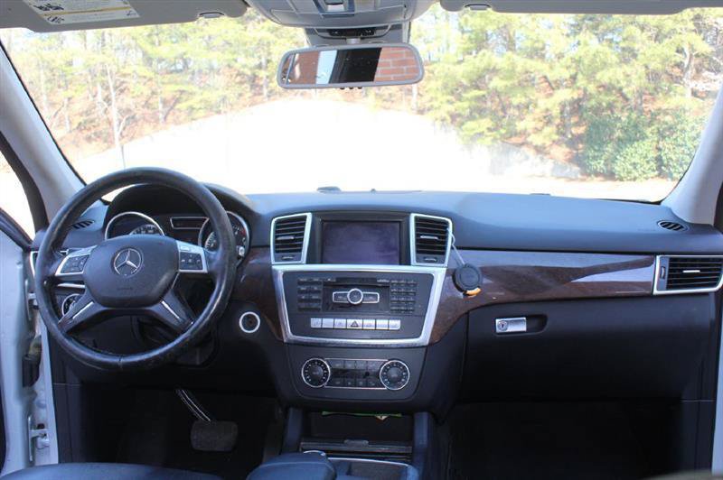 Used 2013 Mercedes-Benz ML 350 4MATIC image 12