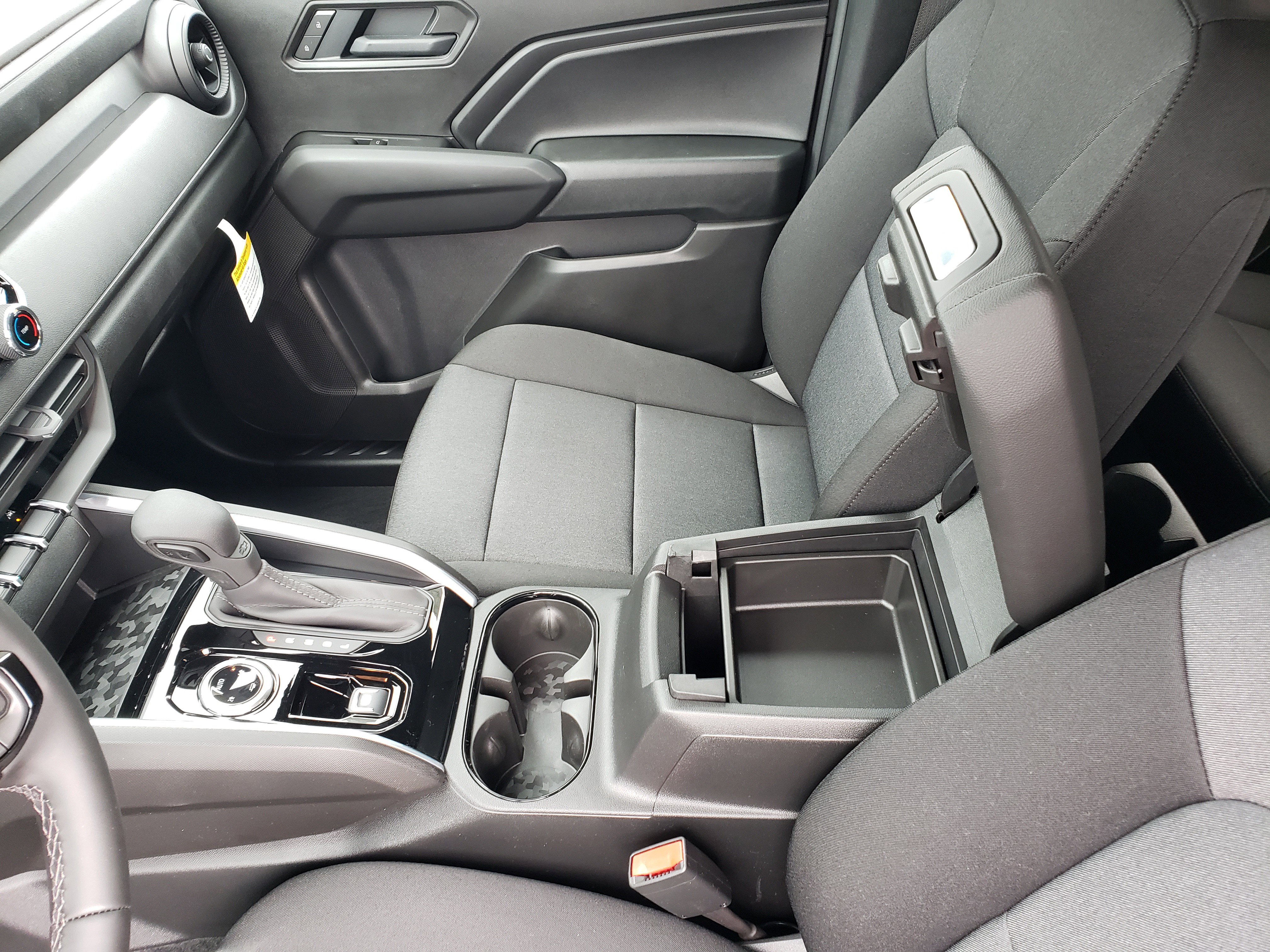 New 2026 Chevrolet Colorado W/T AWD/4WD image 26