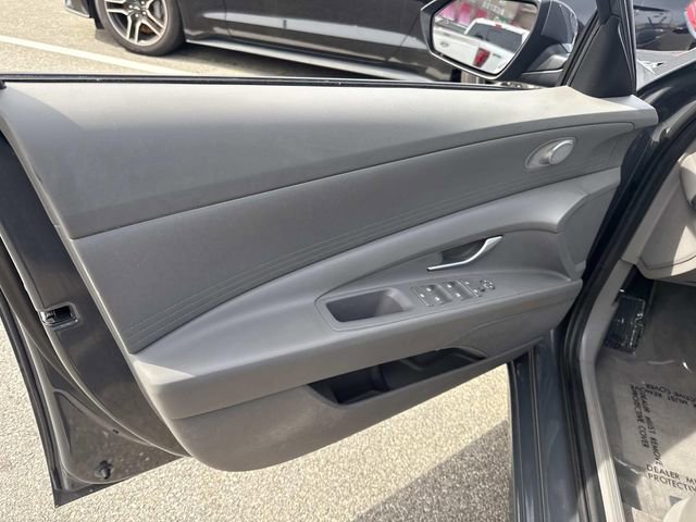 Used 2024 Hyundai Elantra SEL image 16